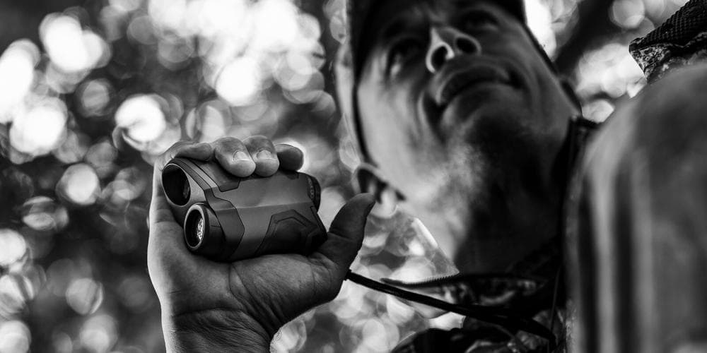 Halo XR700 6x Rangerfinder 700/yd with Angle Intel Auto Acquisition - Black