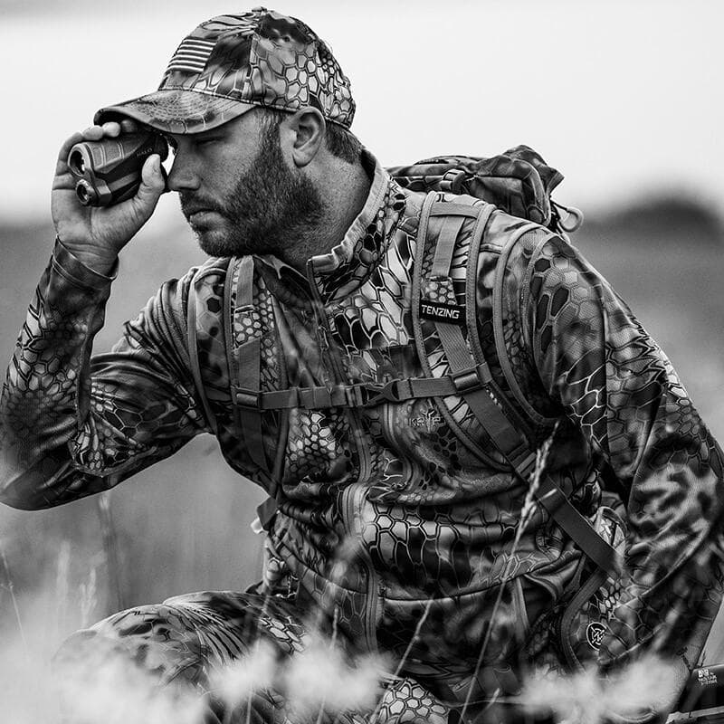 Halo Z1000 6x Rangerfinder 1000/yd with Angle Intel Auto Acquisition - Black/Grey