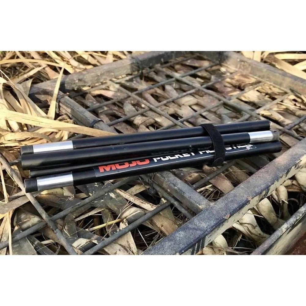 MOJO Outdoors Pocket Magnetic Pick Stick