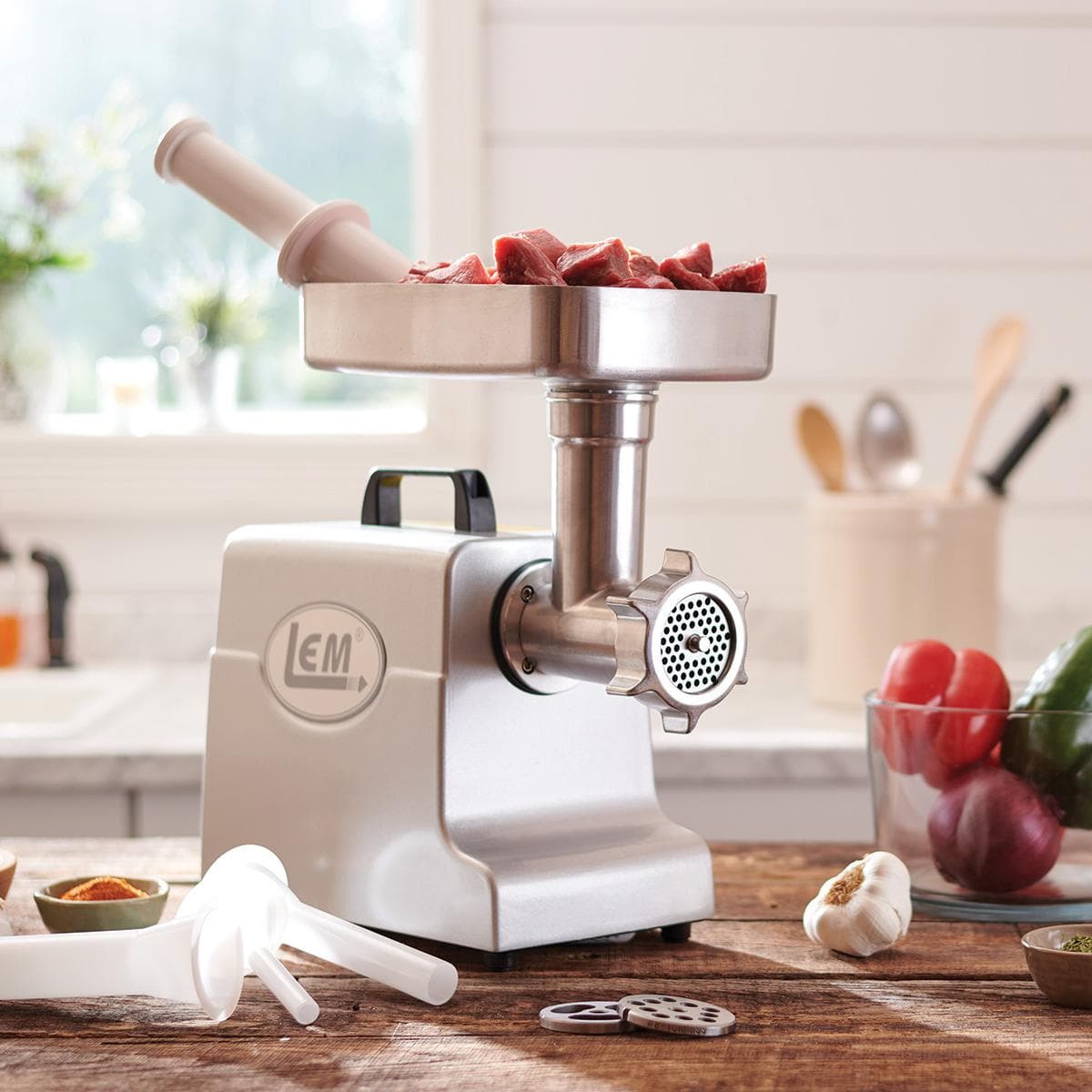 LEM Products Mighty Bite # 8 Grinder