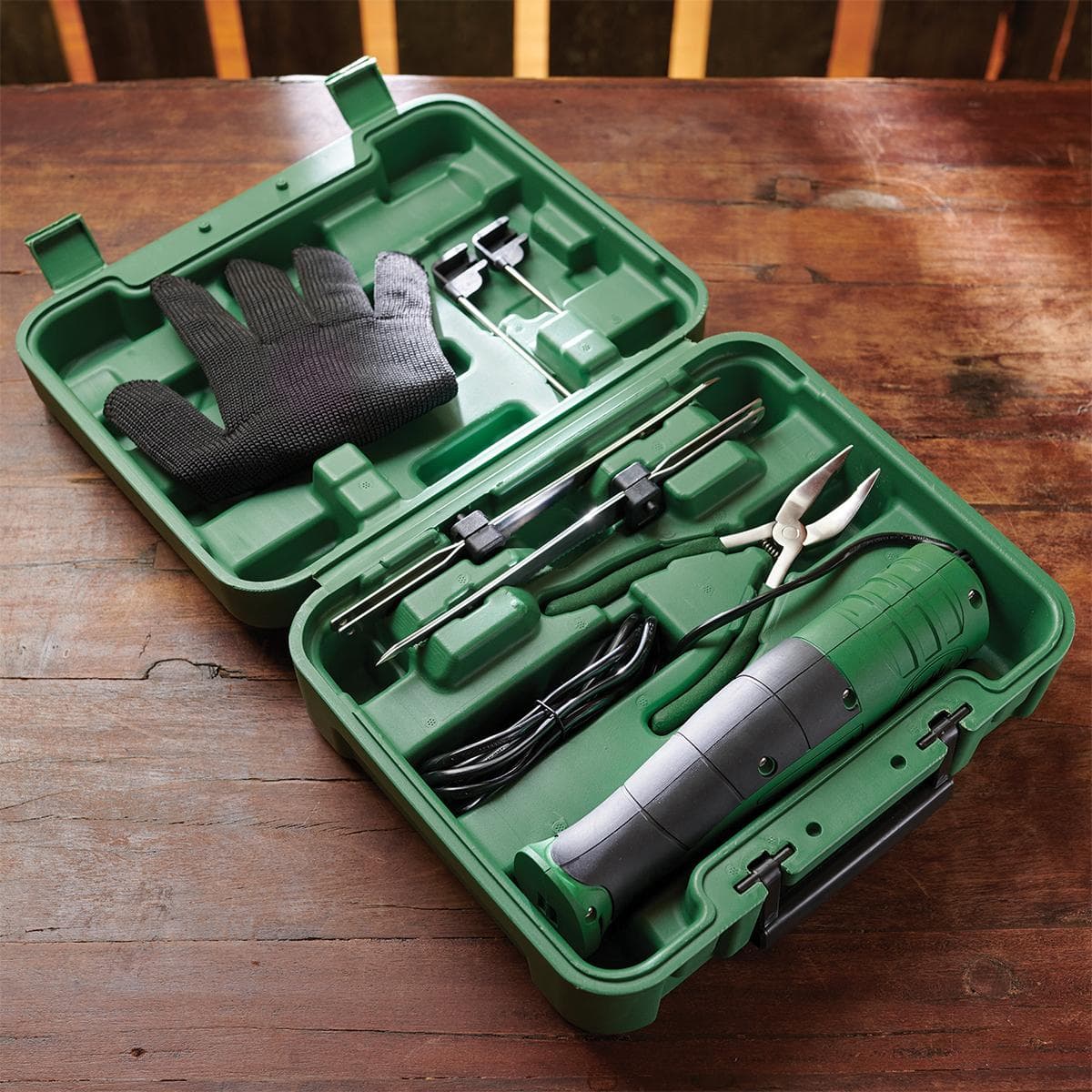 LEM Products Silver Skin Knife Kit