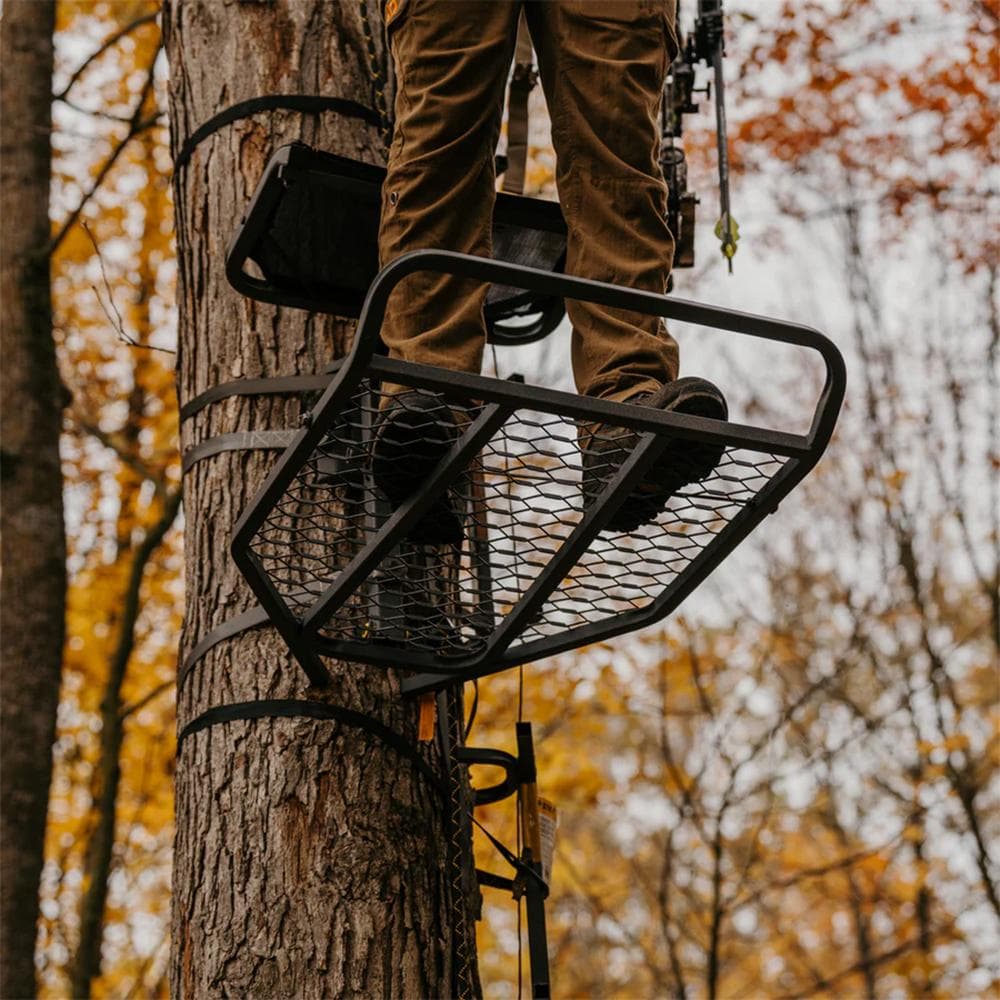 Rivers Edge Outlaw XL Steel Hang-On Treestand