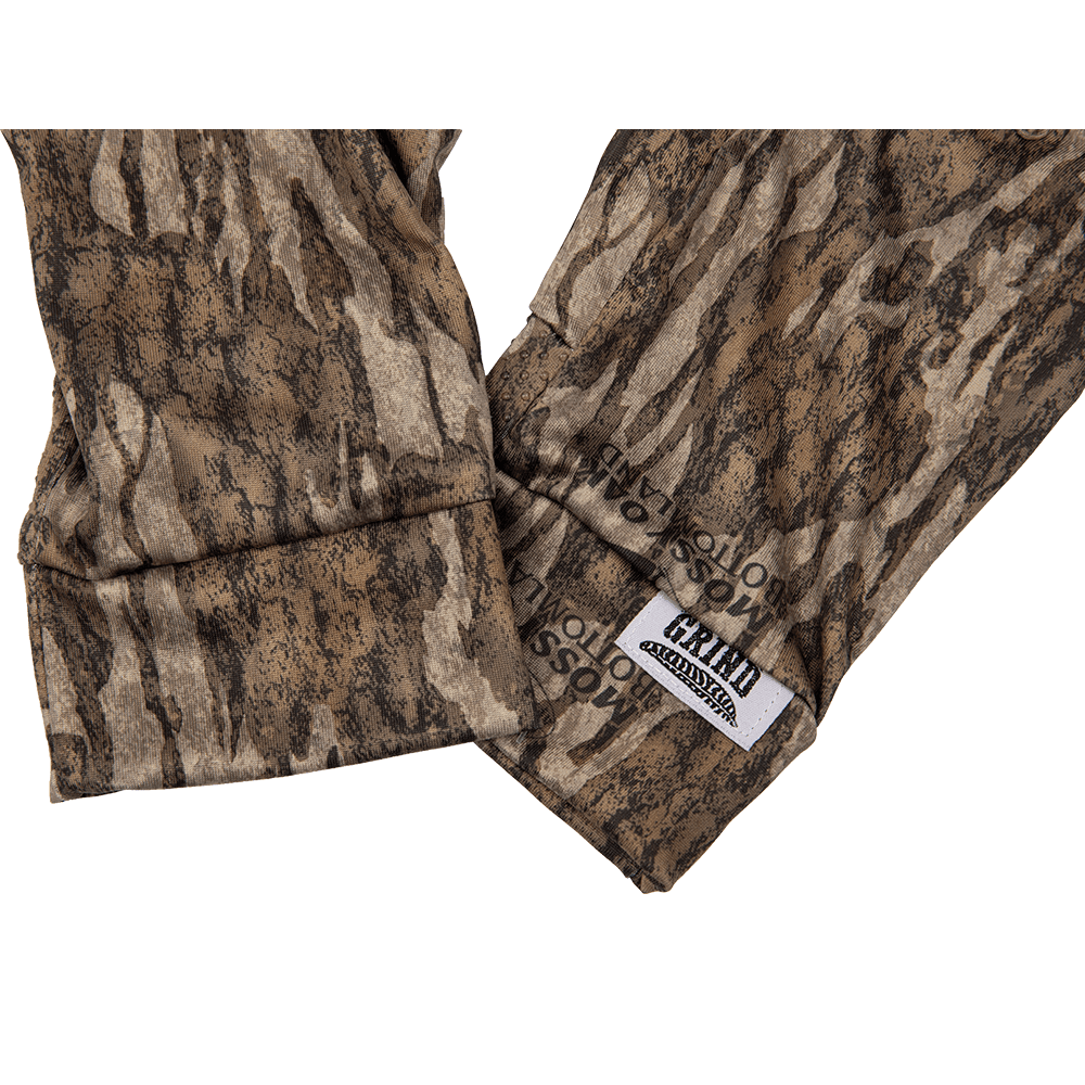 The Grind Gloves Mossy Oak Bottomland