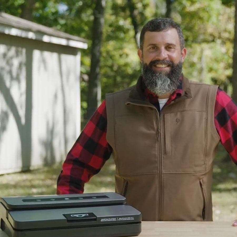 LEM Products MaxVac 500 Vacuum Sealer w/Bag Holder & Cutter