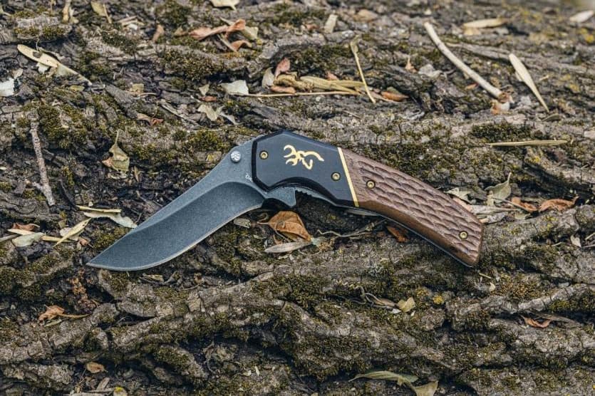 Browning Buckmark Hunter Liner Lock Knife Hardwood Scales - Large - 3-1/2" Blade Black