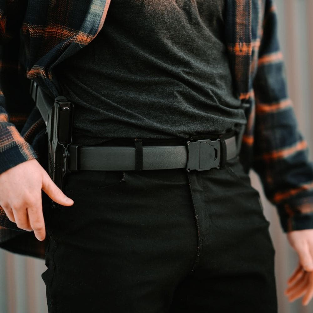 Shield Arms Apogee Belt Black with Black Buckle