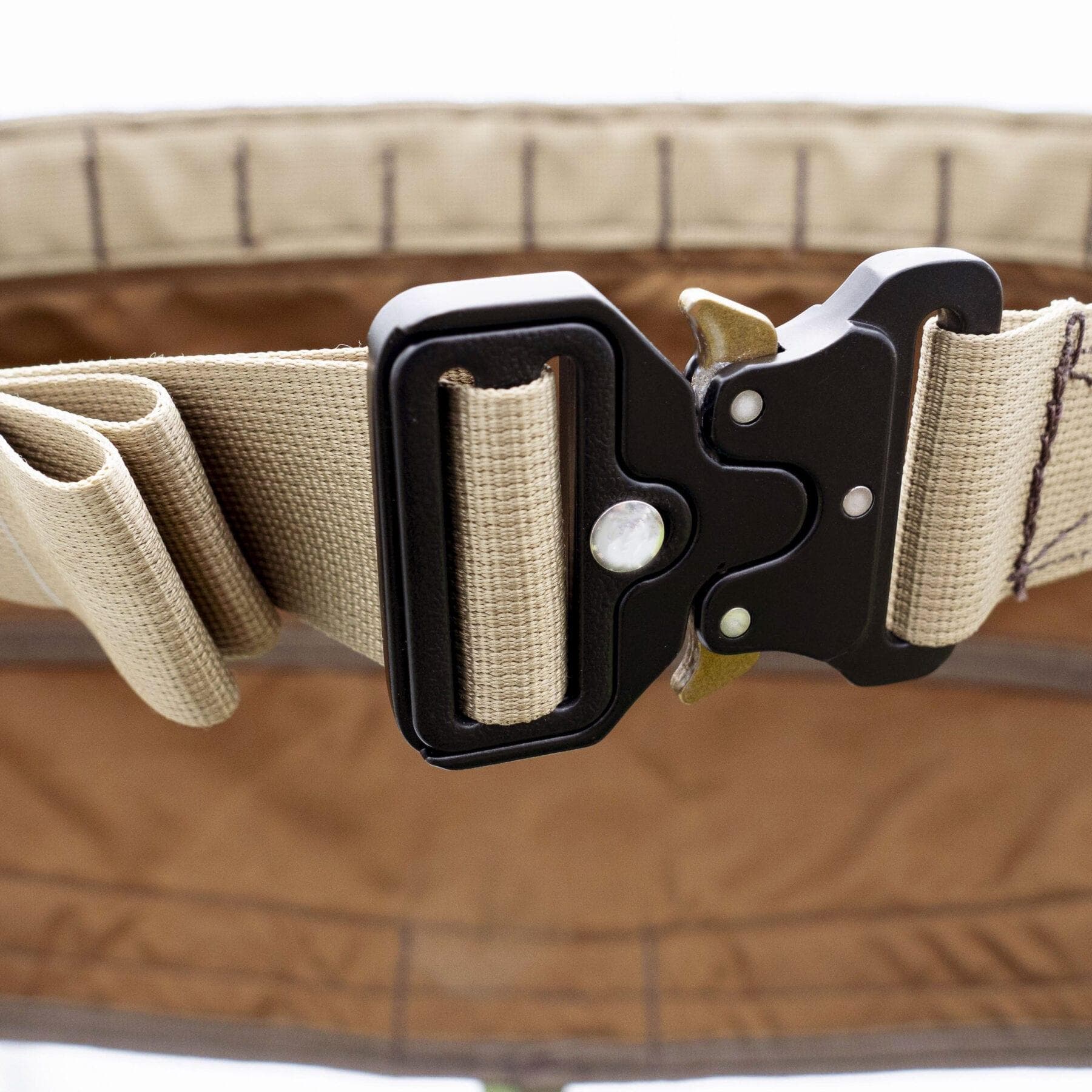 Tethrd Menace Saddle Medium